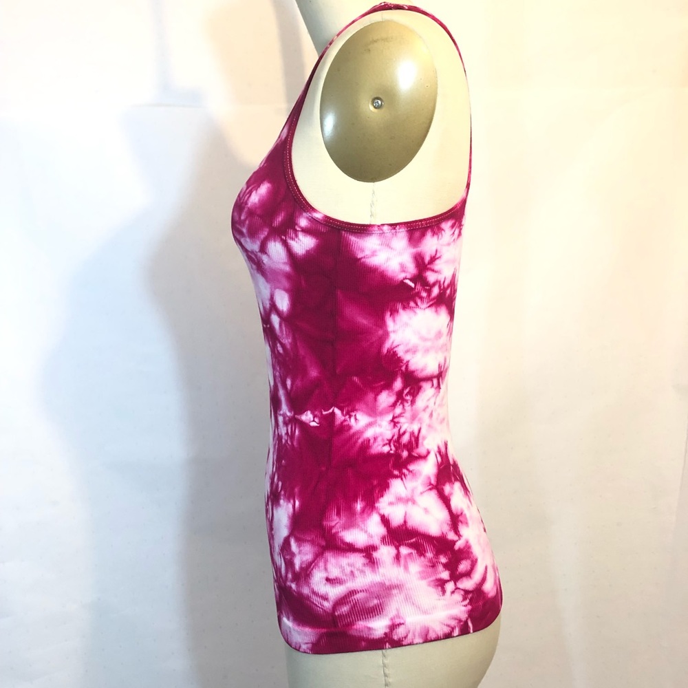 ❄️Sale❄️ Knitro Tie Dye Top magenta pink white ribbed one size - Picture 6 of 8